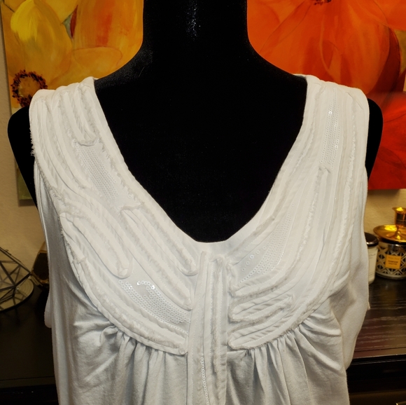 NWT Chico's White Bubble Tank Top w/ sequins Size 3 - Picture 2 of 12